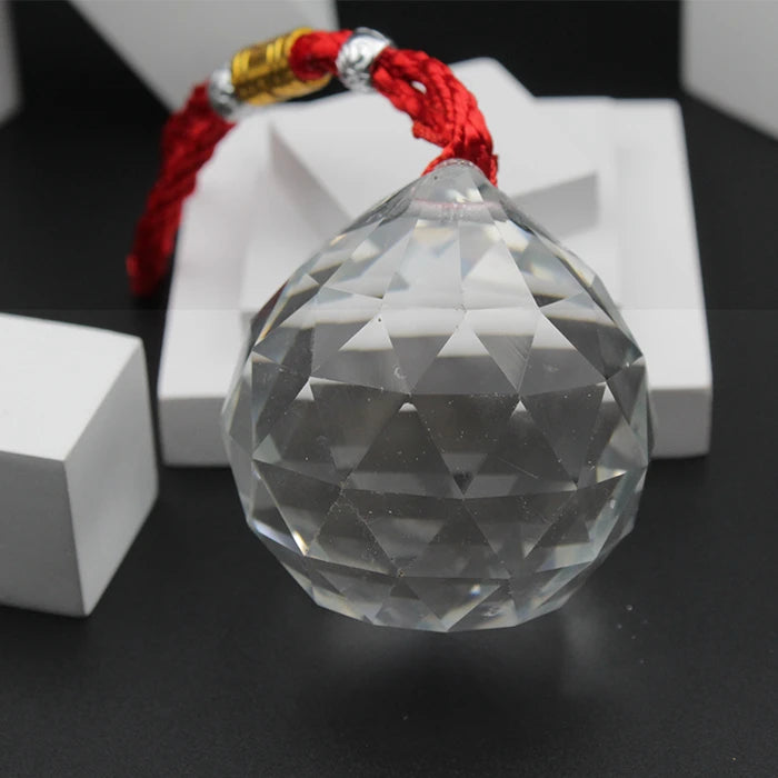 Crystal Ball for Vastu Hanging, Feng Shui Clear Crystal Balls for Good Luck and Prosperity, Sun Catcher Crystal Prism Ball Decor Gift for Positive Energy (40mm)