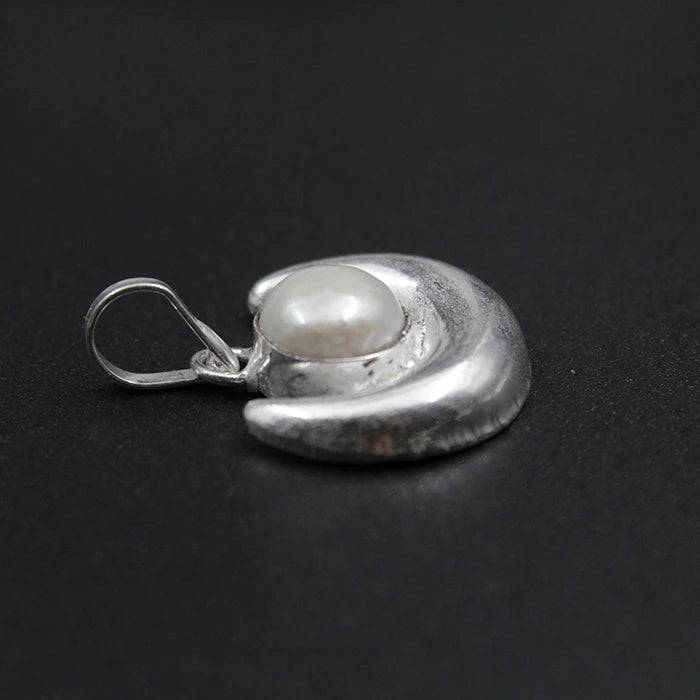 Moti Locket Moti chandra silver locket – Dharmsaar
