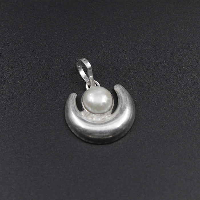 Moti chandra silver locket,half moon shape silver pendant,white gemstone plated silver moon,Pearl Locket gemstone,Original Pure Sterling Silver