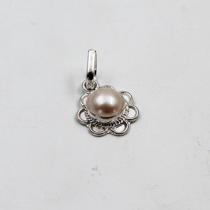 Moti Locket Moti Stylish Single Stone Silver Coated Locket – Dharmsaar