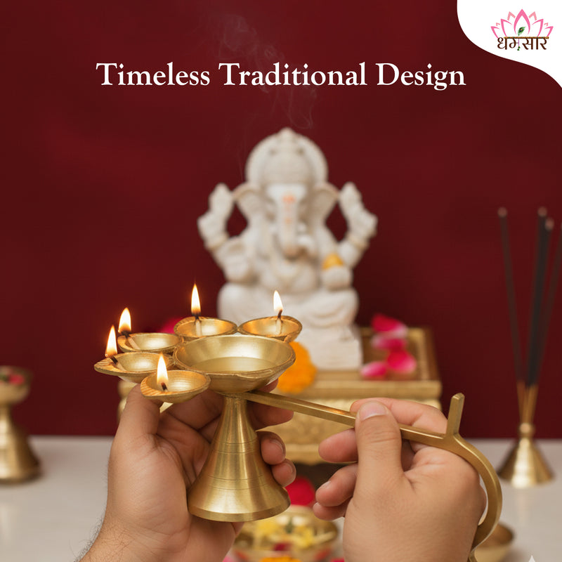 Artvarko Aarti Diya In Ottone Per Puja: Lampada A Olio Decorativa Con Manico, Regalo Diwali 17,8 Cm - 3